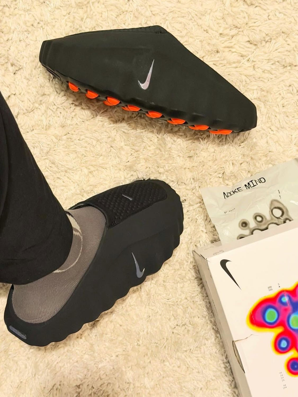 NIKE MIND 001