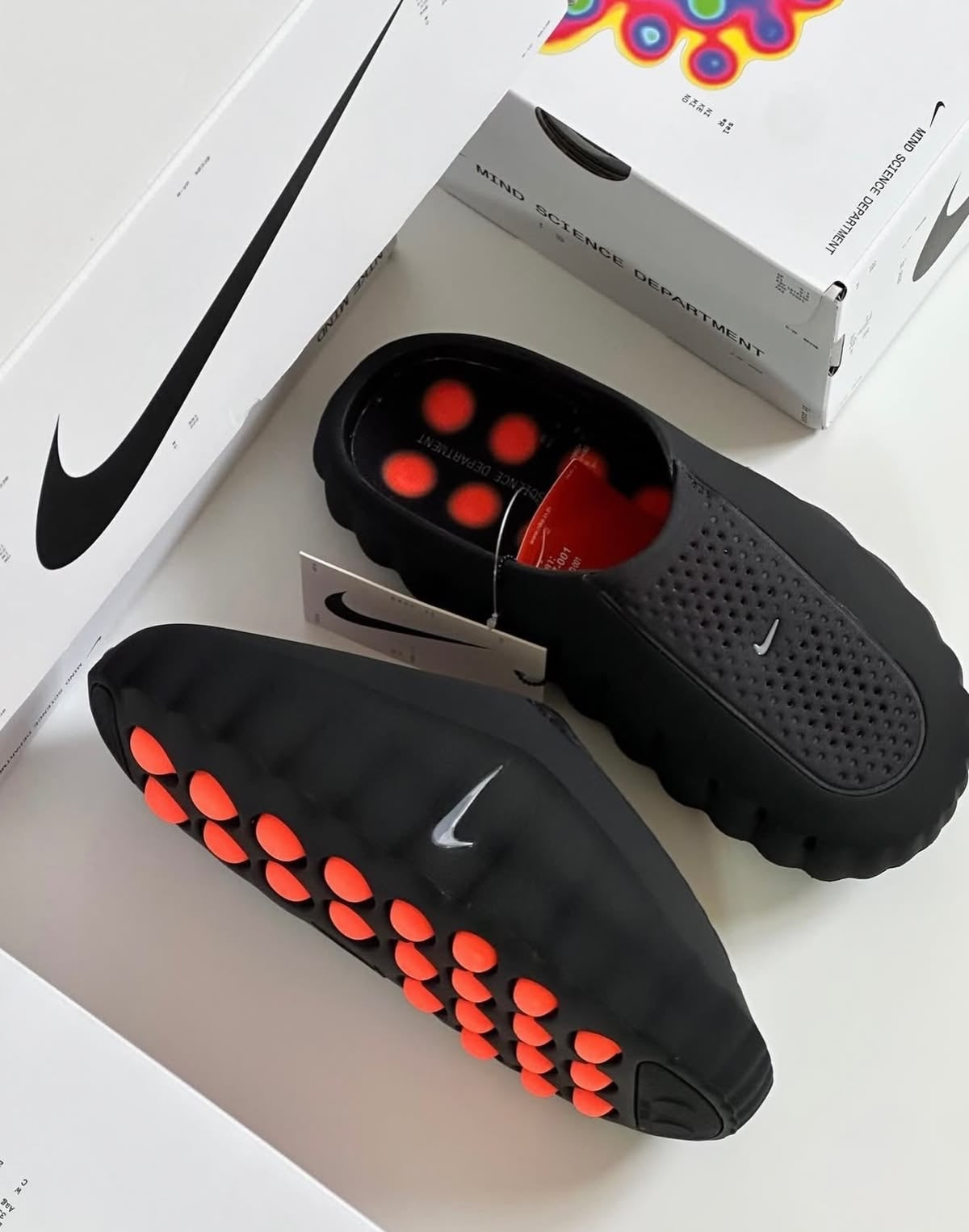 NIKE MIND 001